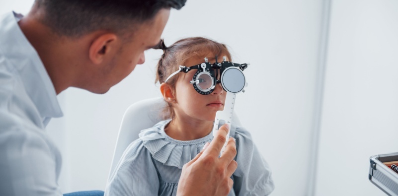 When’s best to book a child’s eye exam?